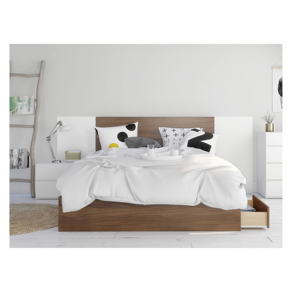 4 Piece Queen Size Bedroom Set Walnut White M811412