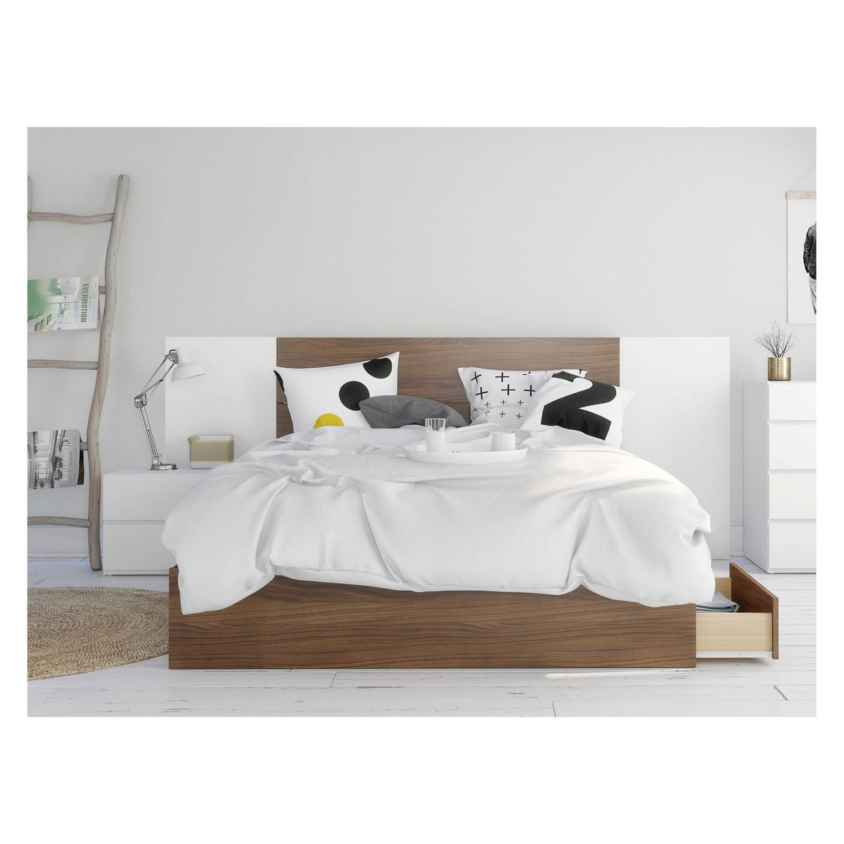 4 Piece Queen Size Bedroom Set Walnut White M811412