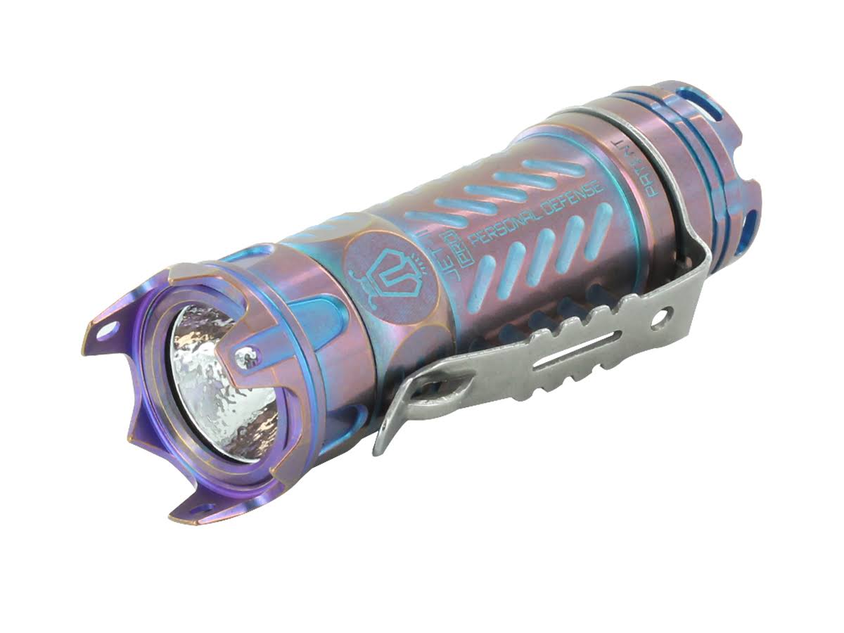 Titanium Limited Edition Silver Flashlight Q9394