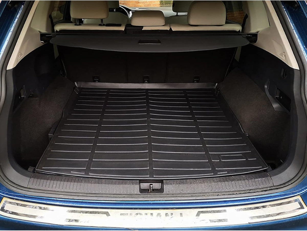 Black TPE Cargo Liners for Volkswagen Tiguan H271