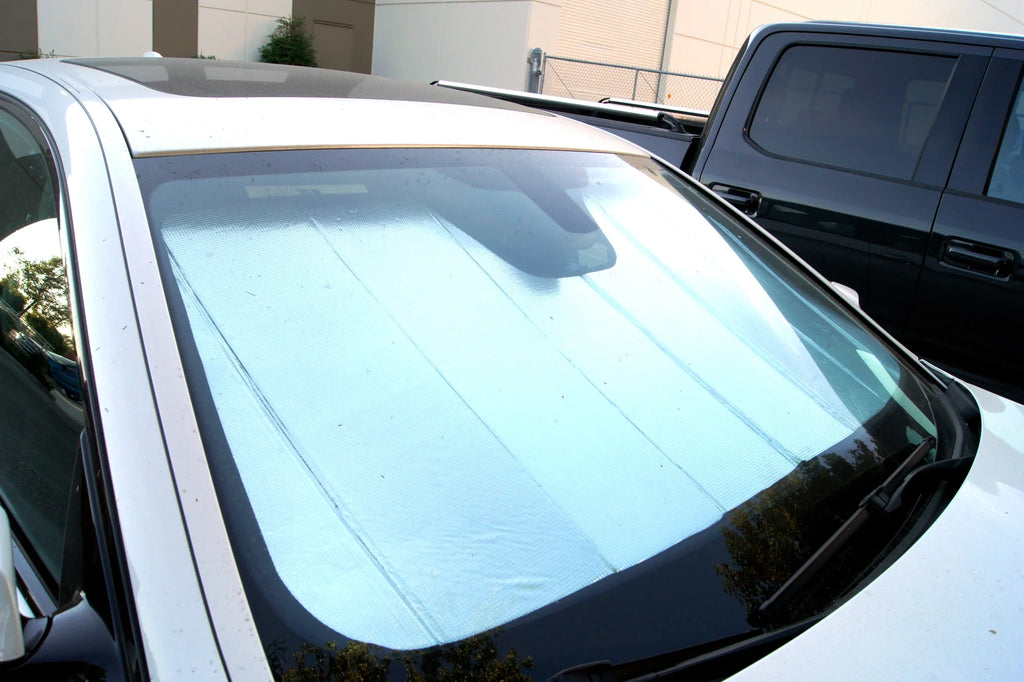 Custom Fit Windshield Sun Shade Protector for 2015-2020 Ford F-150 Extended Cab S86277
