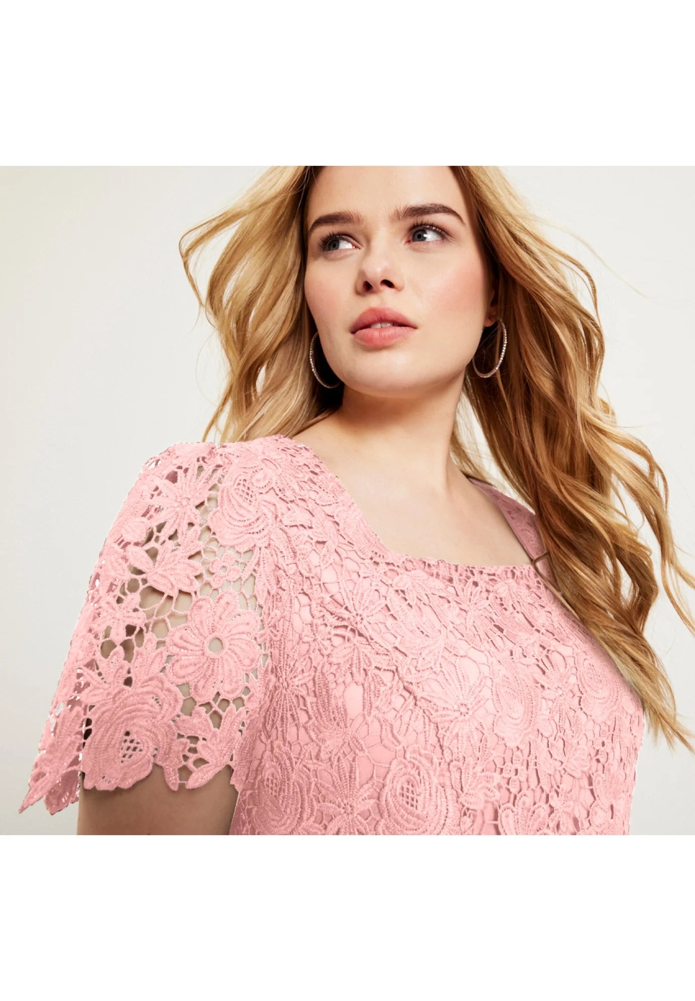 Plus Size Square-Neck Lace Dress V346