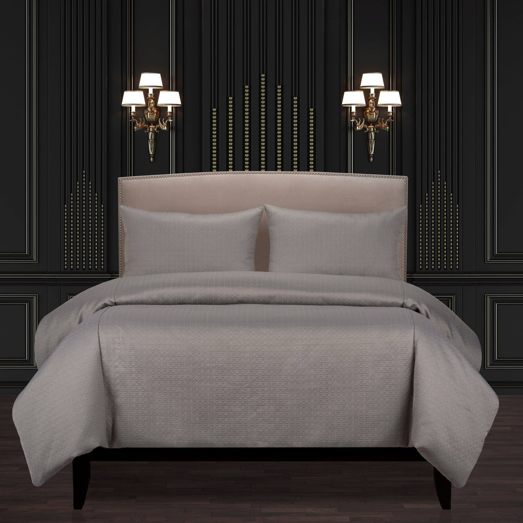 White Twin Luxury Bedding Set F13639