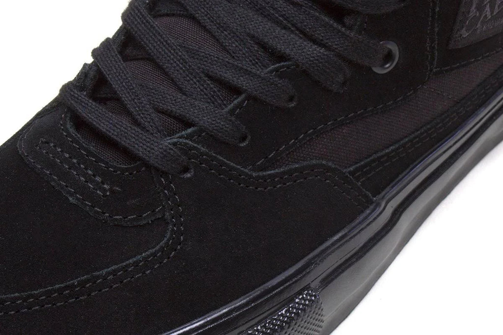 Black Half Cab Skate Shoes 11.5 T102609