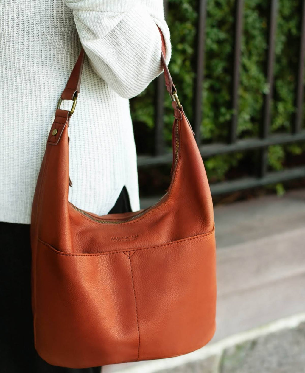 Cafe Latte Hobo Q21250