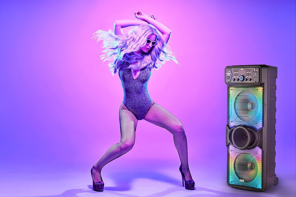 Portable Speaker with Wireless Microphone and FM Radio U6477
