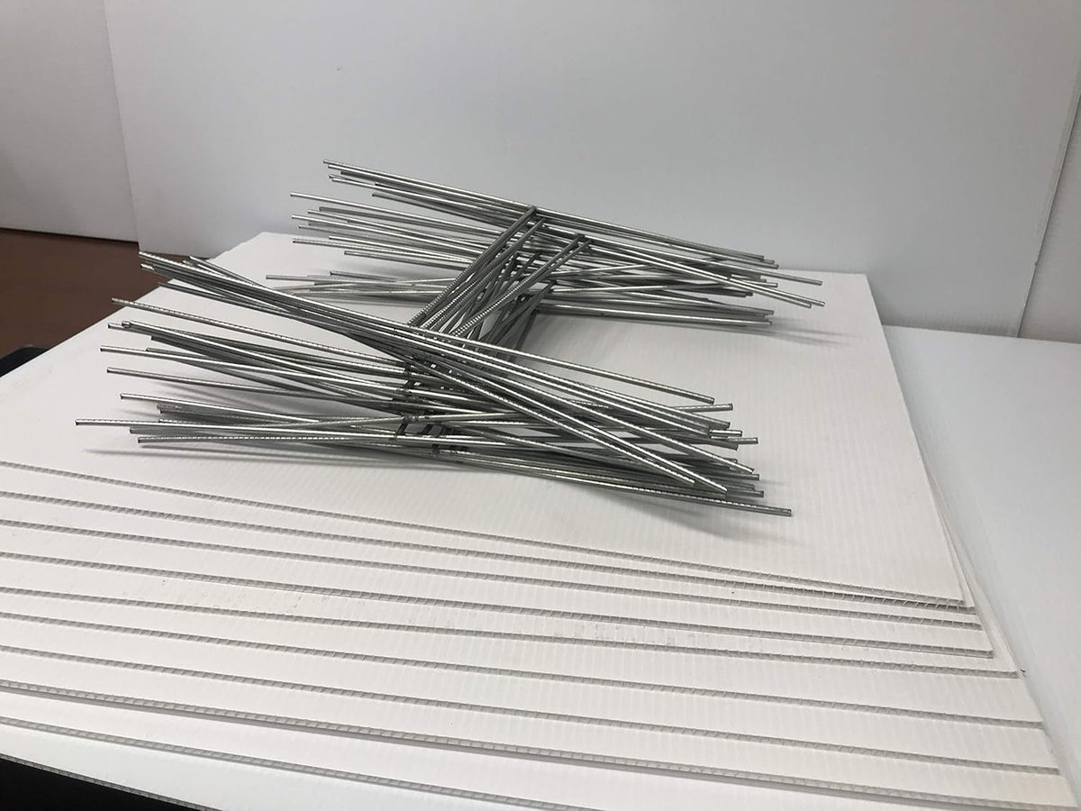 30 Pc White Blank Yard Signs with Metal Stakes O45696
